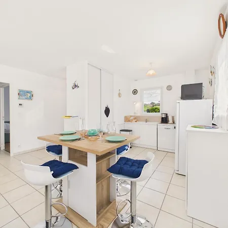 Jolie Maison Pour 4 Avec Jardin